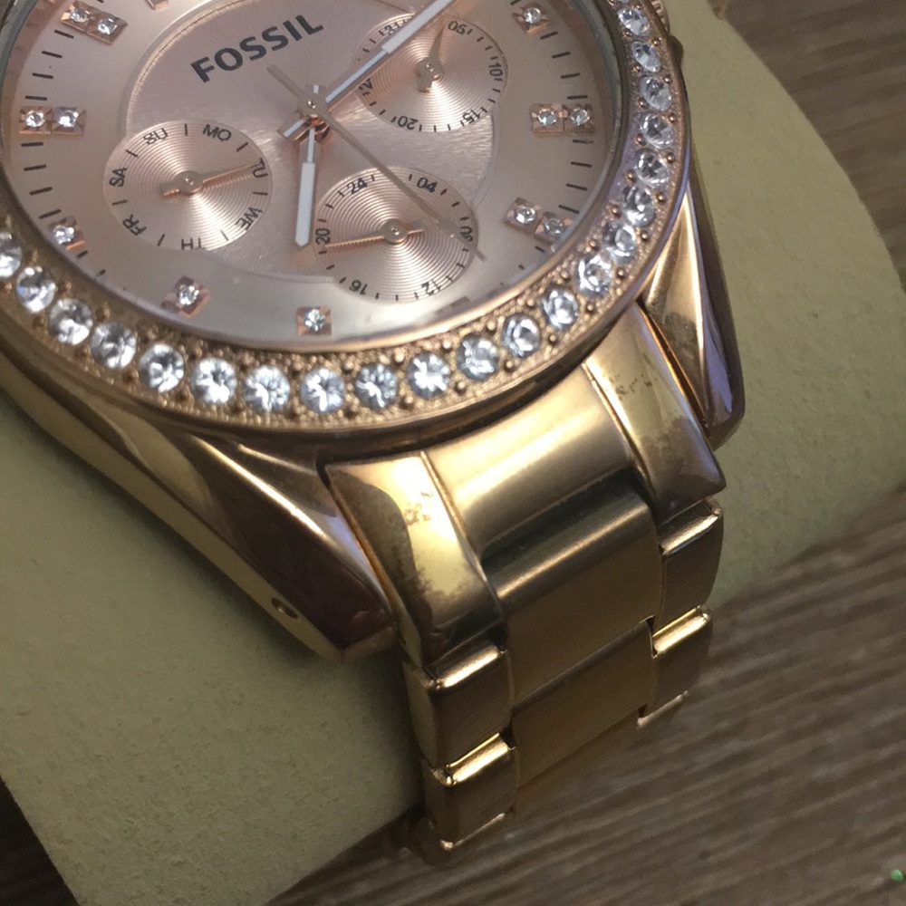 Fossil Riley Multifunction Watch - Picture 6 of 10